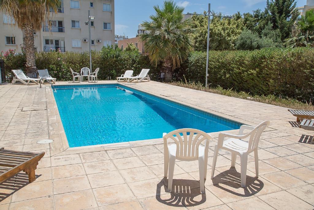 Paphos Love Nest Apartment חדר תמונה